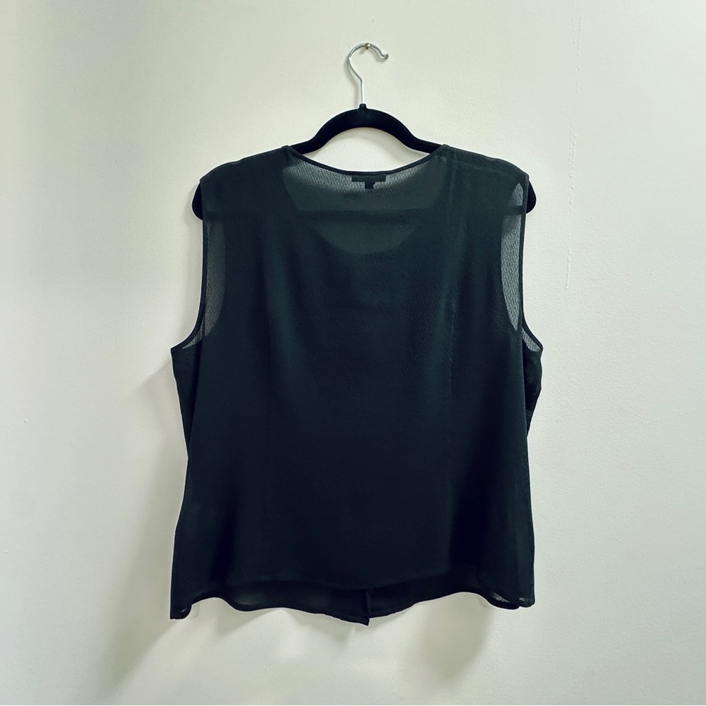 Escada Vintage Black Silk Sleeveless Top with button details - Picture 9 of 11
